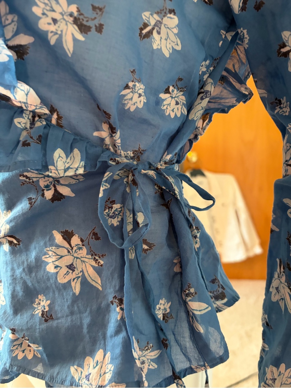 #681 Free People Amanda  Blue Floral Ruffle V-Neck Blouse - Picture 7 of 13
